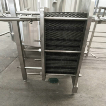 啤酒设备换热器--山东豪鲁设备厂家
